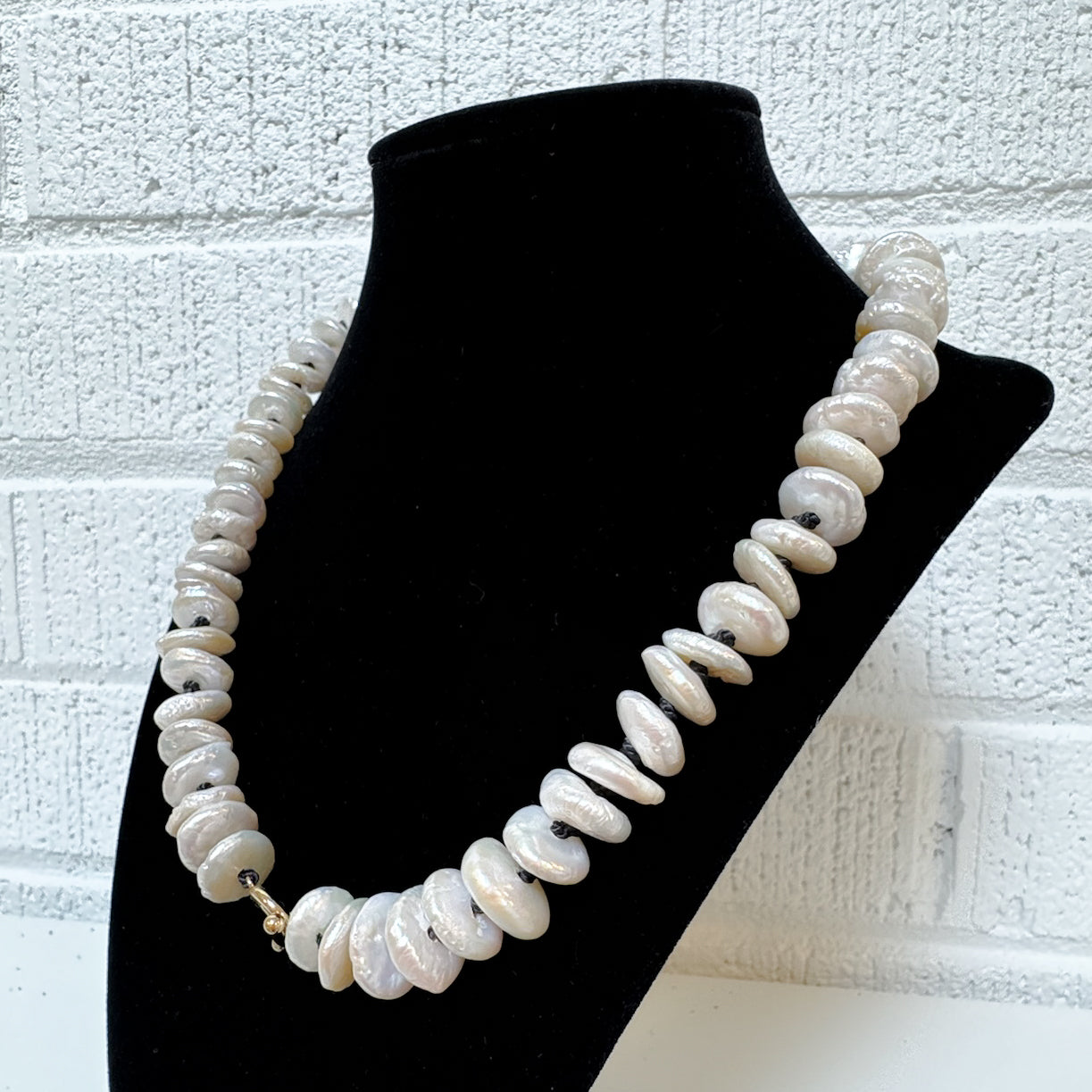 Natural White Pearl Mama Necklace